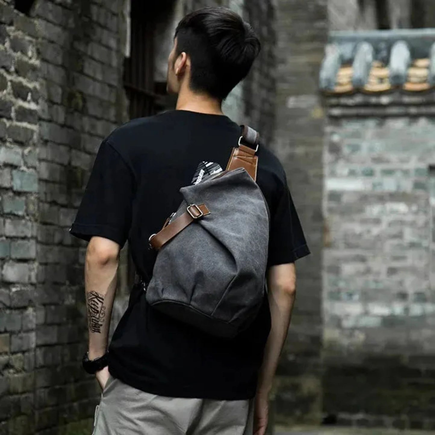 Expandable Sling Bag | Canvas-Made