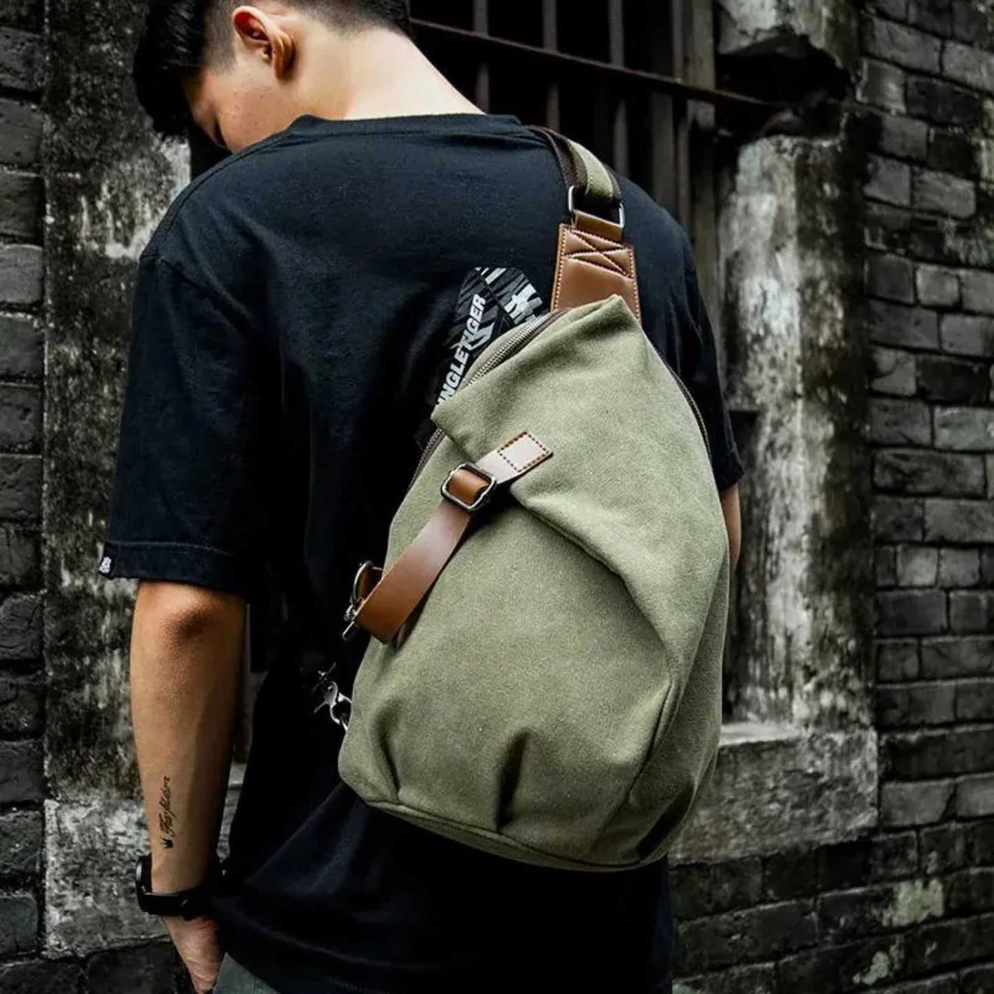 Expandable Sling Bag | Canvas-Made