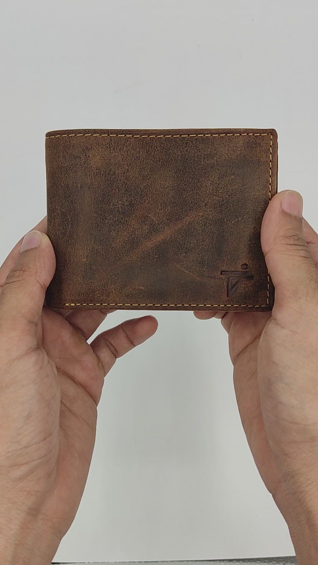 Women's Leather Bifold Wallet | Minimalist Fashion