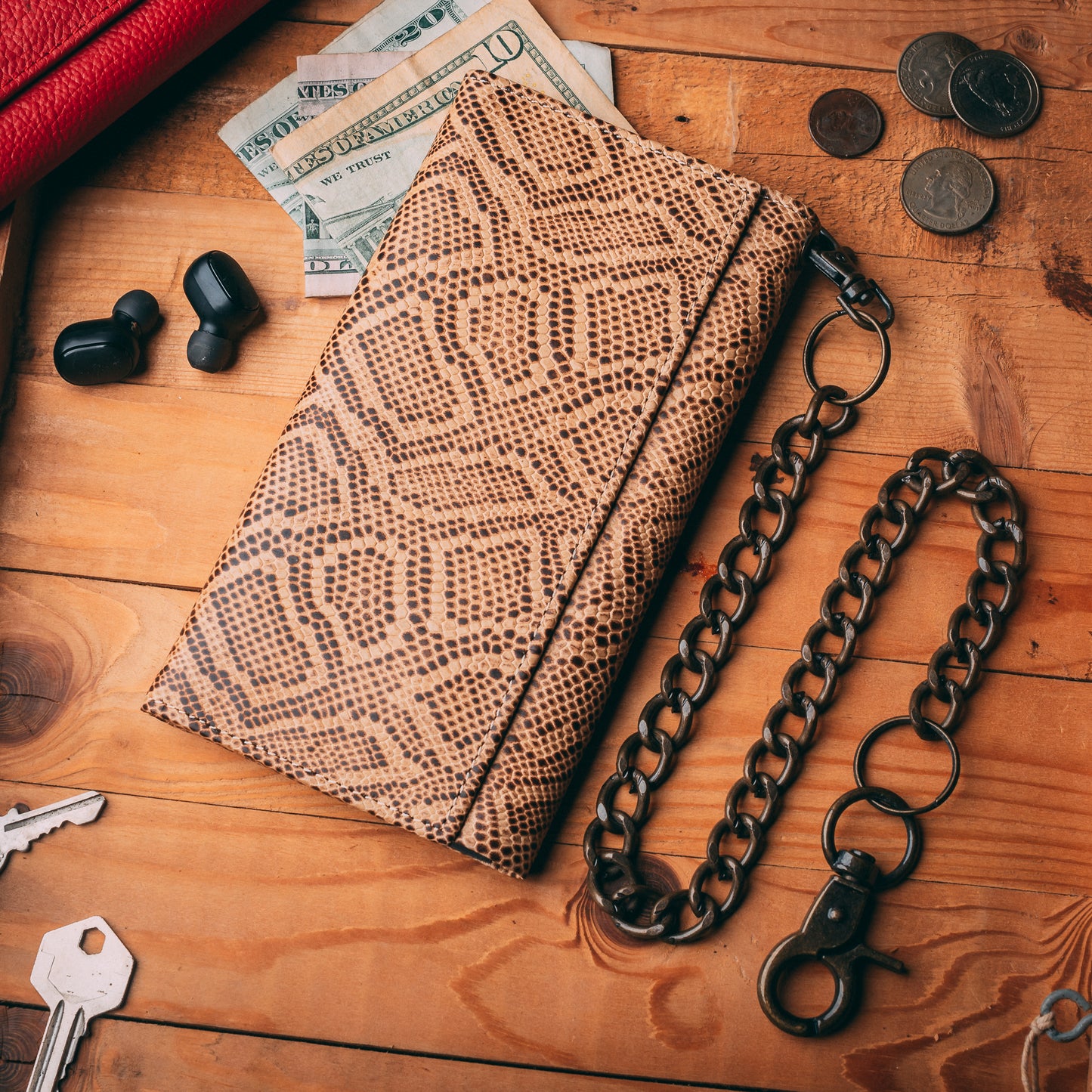 Cobra Brown Tri-fold Chain Wallet Checkbook Size RFID Leather