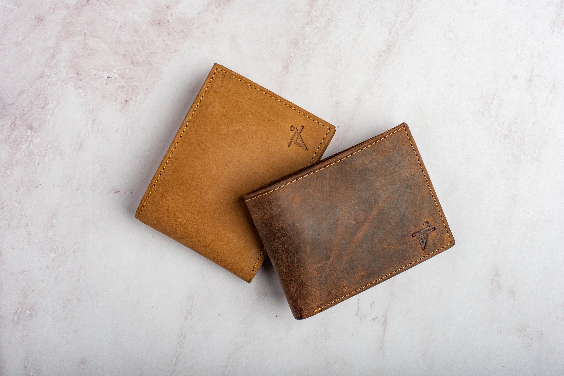 Women's Leather Bifold Wallet | Minimalist Fashion