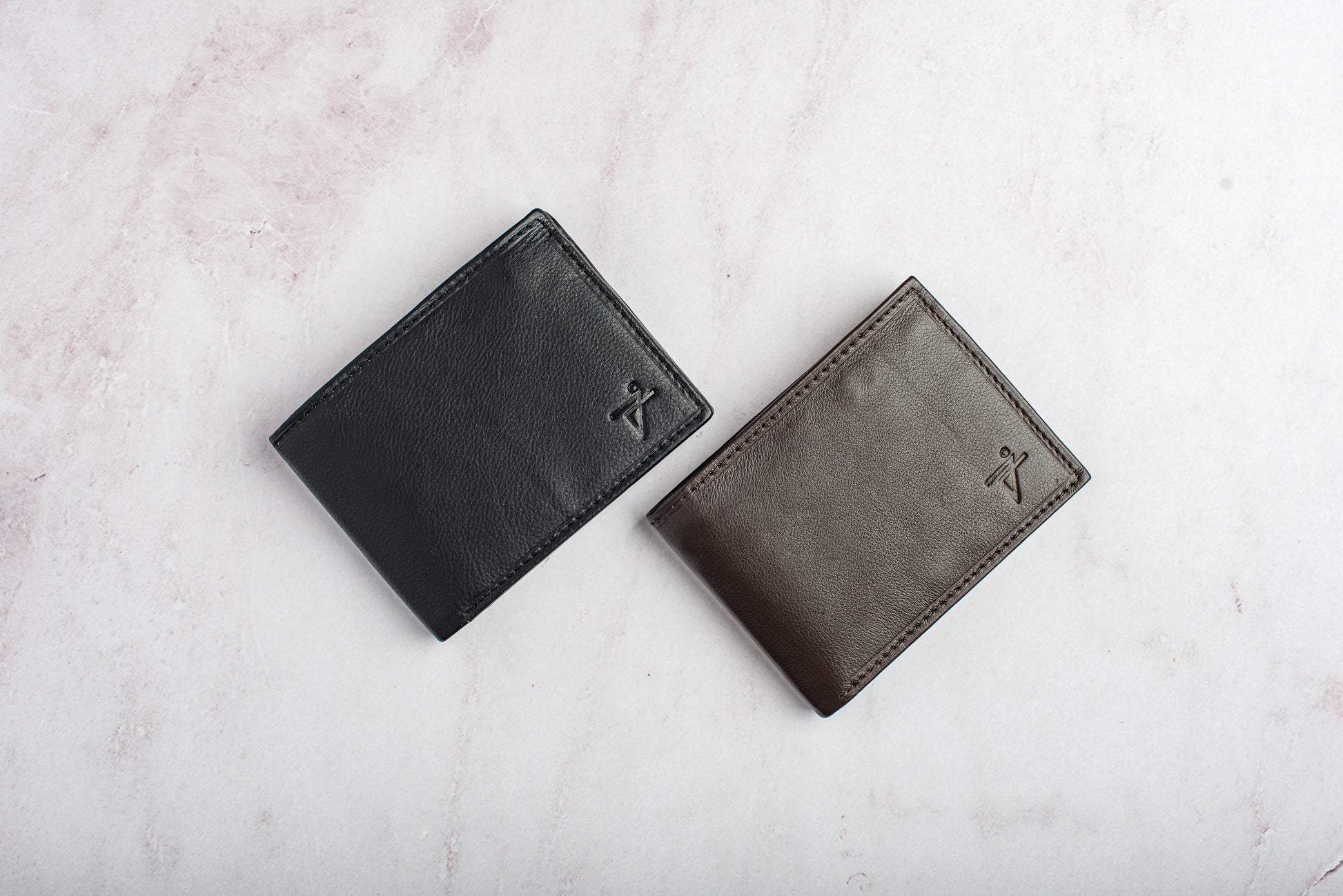 Women's Leather Bifold Wallet | Minimalist Fashion