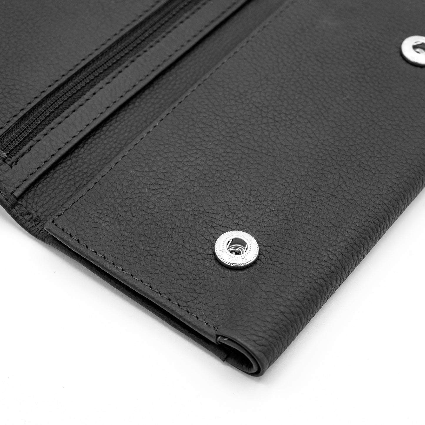 Long Tri-fold Chain Wallet with Snap RFID Safe