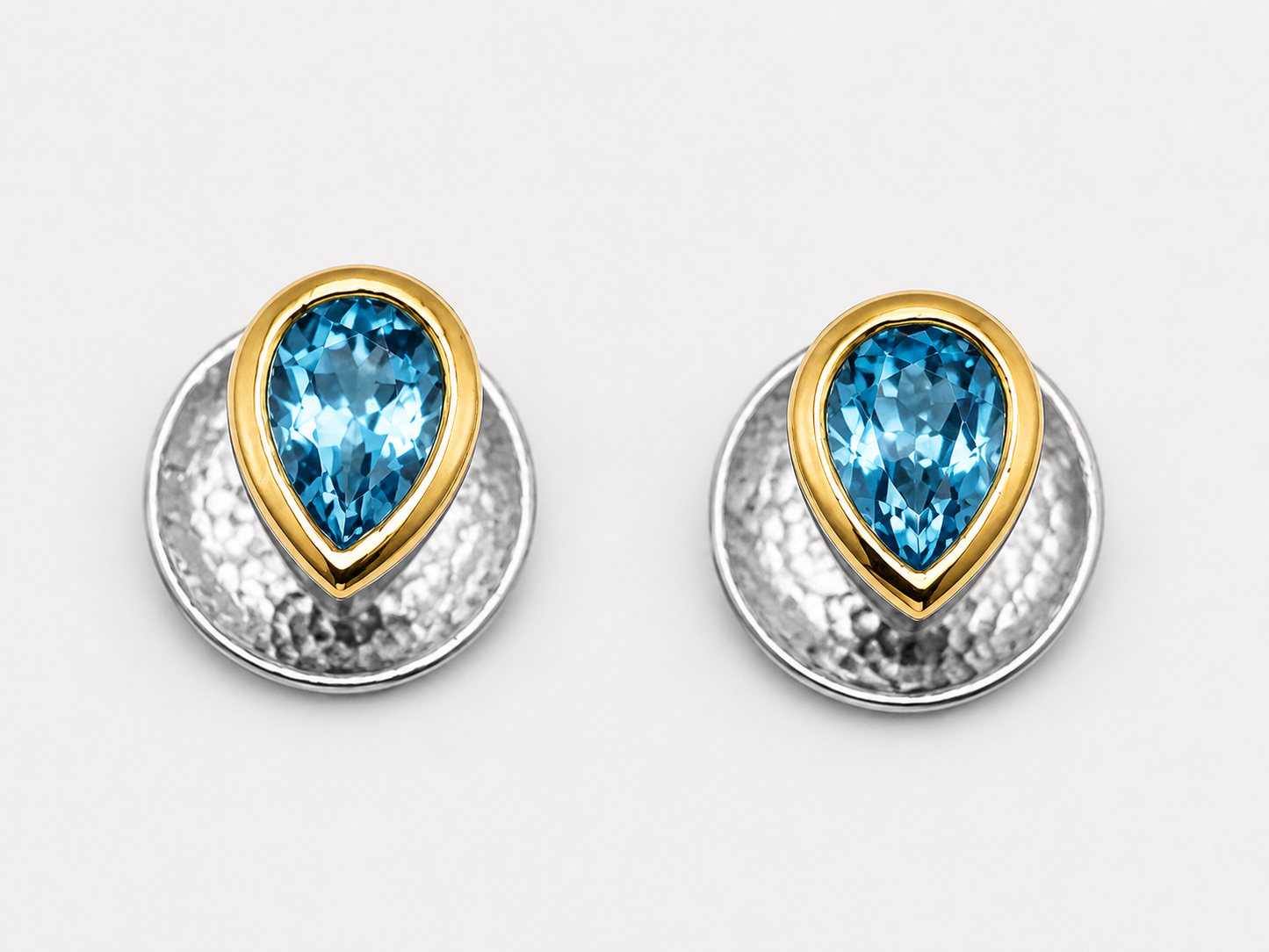 Natural Stone Pear Shape Cufflinks – 18K White Gold Plated