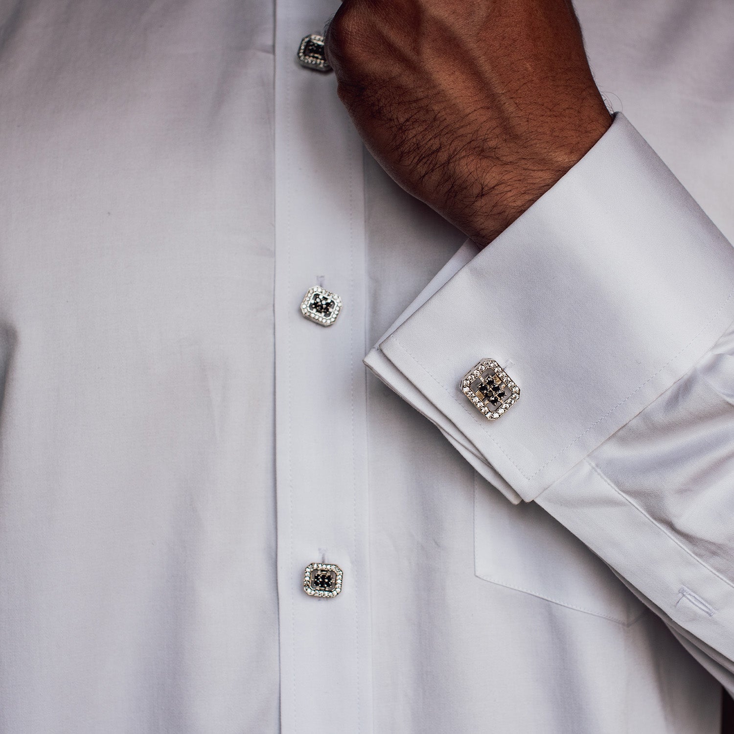 Handcrafted 21k Gold Rhodium Plated over Sterling Silver Cufflinks Tuxedo Sets for Men 6 pcs Bling Style with V.v. Zircon for Business or Wedding Handcrafted 21k Gold Rhodium Plated over Sterling Silver Cufflinks Tuxedo Sets for Men 6 pcs Bling Style with V.v. Zircon for Business or Wedding